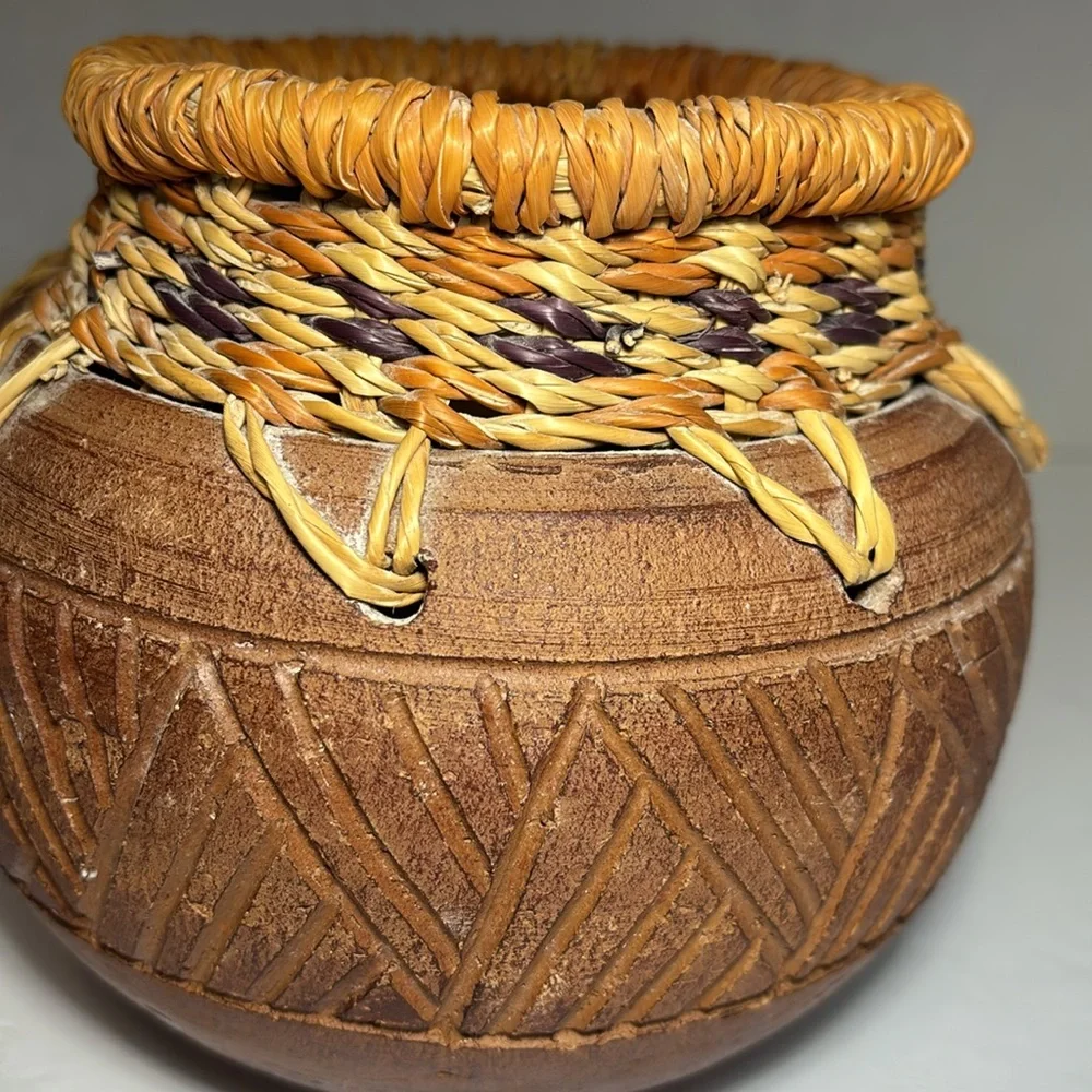 Pier 1 Clay Pot Handcrafted Woven Rattan/Straw Trim Around Rim Carved Clay Band